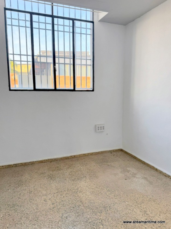 PHOTO 2025 11 12 21 20 11 1